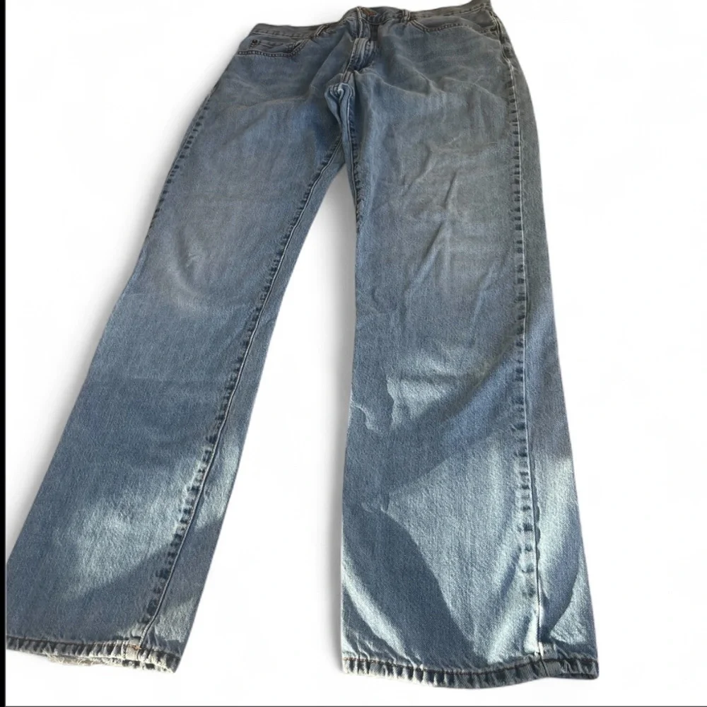 GAP  Relaxed Straight Leg Jeans | Light Wash